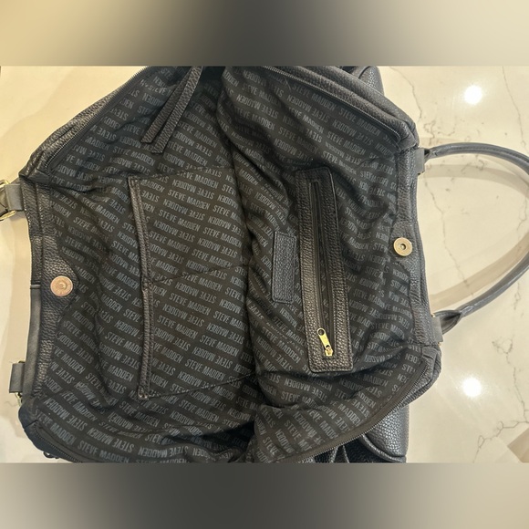 Steve Madden Large Crossbody Satchel-Grey & Black Leather Color blocking - Picture 7 of 8